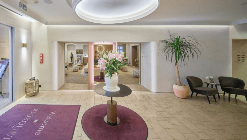 Hotel Bookquet