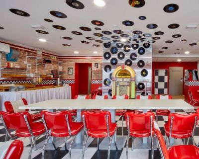 Jukebox Hotel plně využil výrobků Rigips